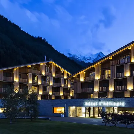 De L'héliopic Appart hôtel 4*