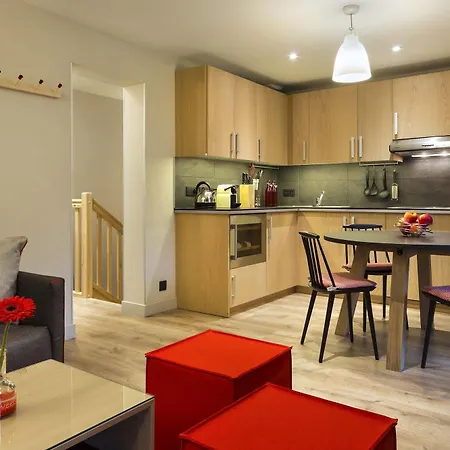 De L'héliopic Appart hôtel 4*