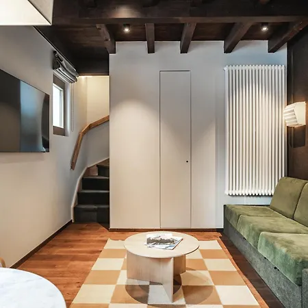 De L'héliopic شقة فندقية 4*